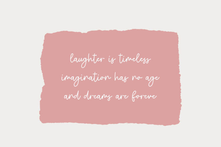 Cute Handwritten Script Font